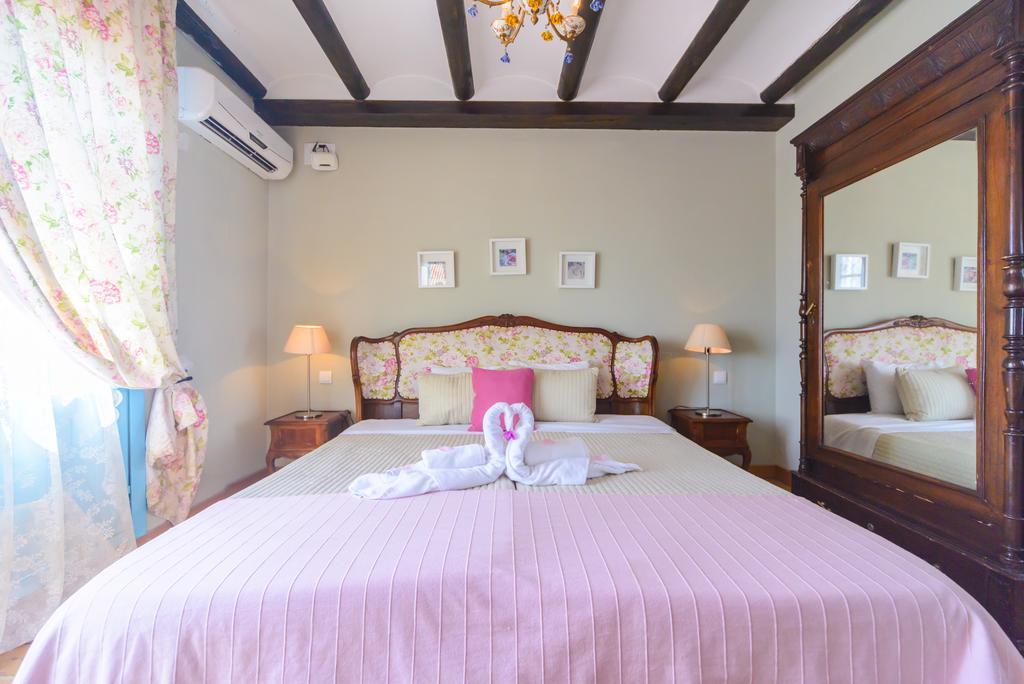 Casa Spa La Agueda Y Robledo Peñaflor Εξωτερικό φωτογραφία